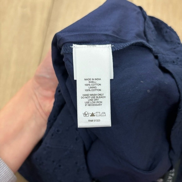 1. State Eyelet Ruffled Casual Shorts Size 2 - Picture 5 of 8